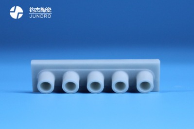 哪些材料可以用來(lái)制作陶瓷坩堝